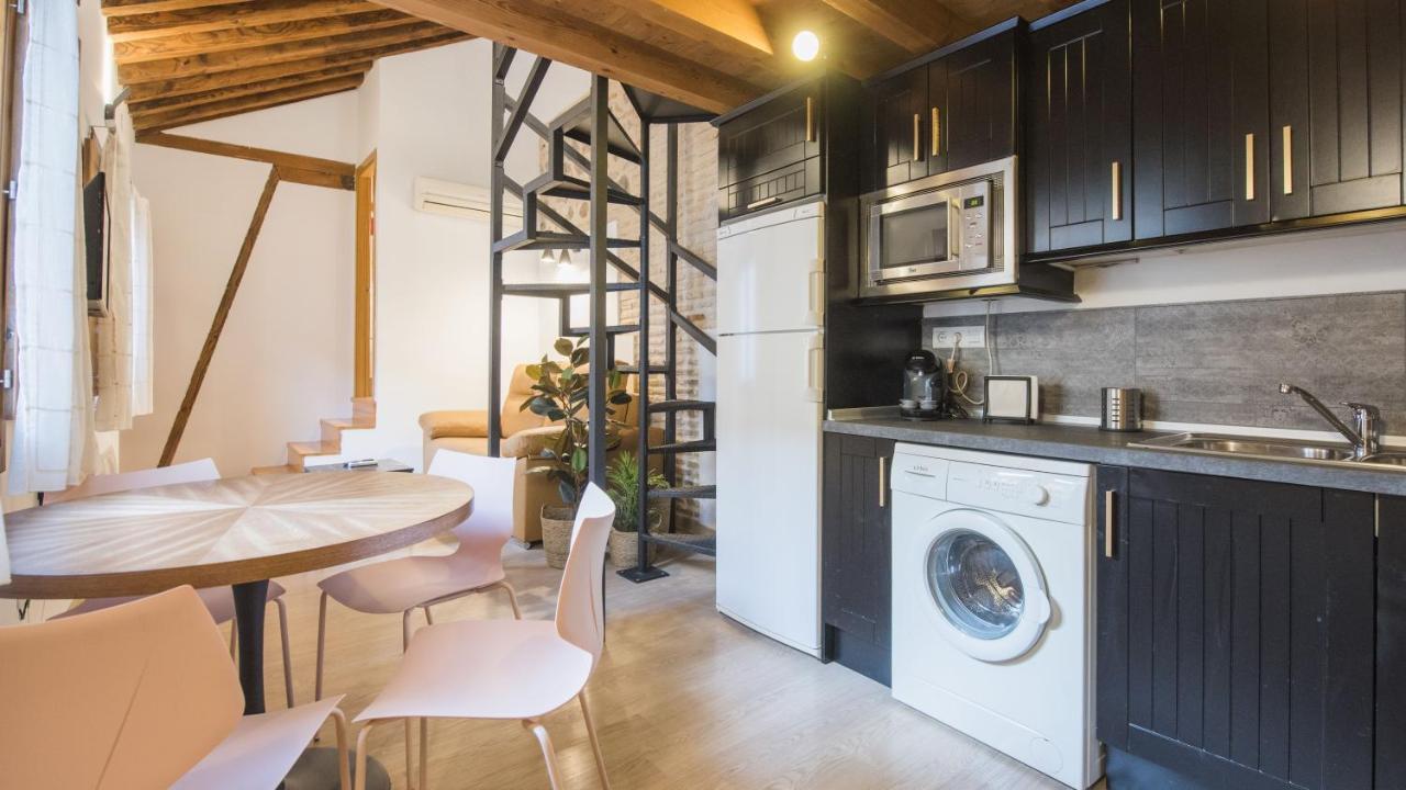 Madera Y Piedra - Apartamentos Aloha Toledo Ngoại thất bức ảnh