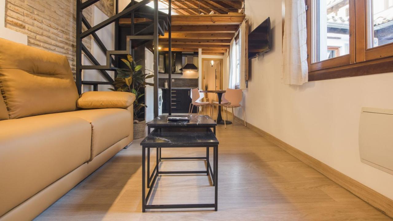 Madera Y Piedra - Apartamentos Aloha Toledo Ngoại thất bức ảnh